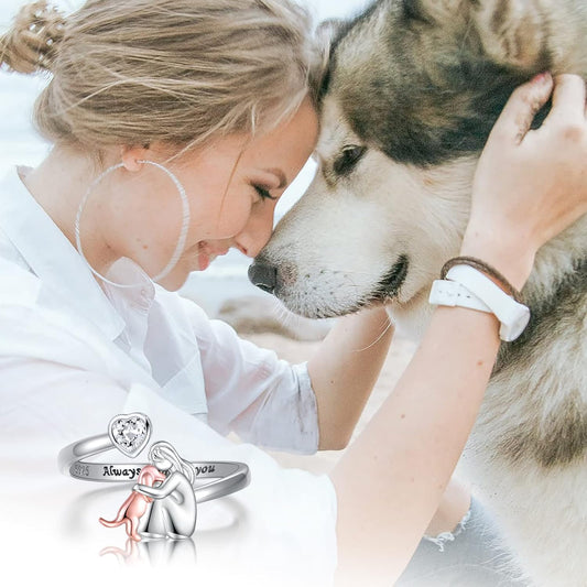 Anillo Ajustable Abrazo de Perro en Plata de Ley 925 – “Siempre en mi corazón” con circonita