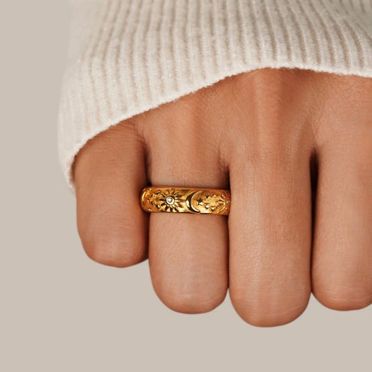 Anillo de oro celestial