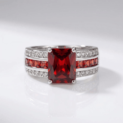 ANILLO VINTAGE CON PIEDRA PRECIOSA