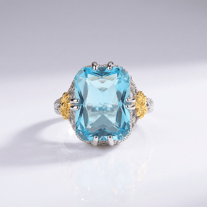 ANILLO VINTAGE DE AGUAMARINA Y ORO