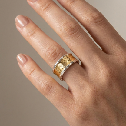 ANILLO BICOLOR DE ORO Y PLATA HECHO A MANO (AJUSTABLE)