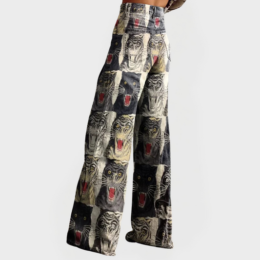 Pantalones de mezclilla elegantes de corte ancho y ajuste cómodo