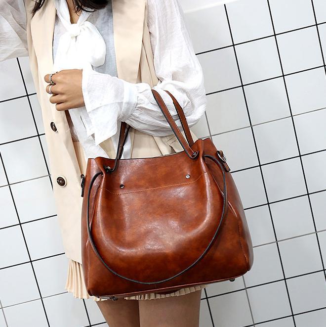 Alessia | Elegante SET de cuero