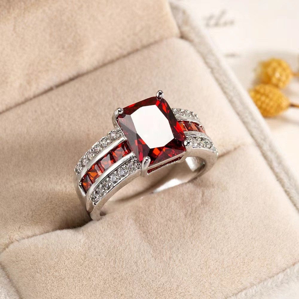 ANILLO VINTAGE CON PIEDRA PRECIOSA