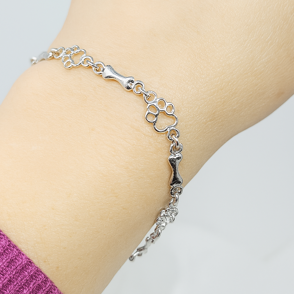 Pulsera de Edición Limitada De Huellas de Perro y Hueso de Plata Pura.