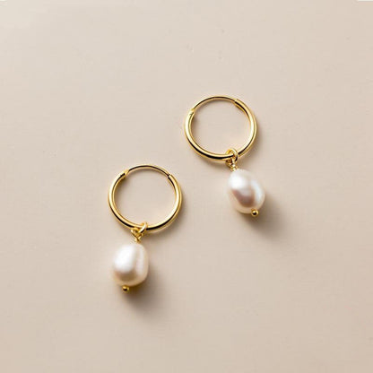 Aretes de aro Bella con perlas de agua dulce