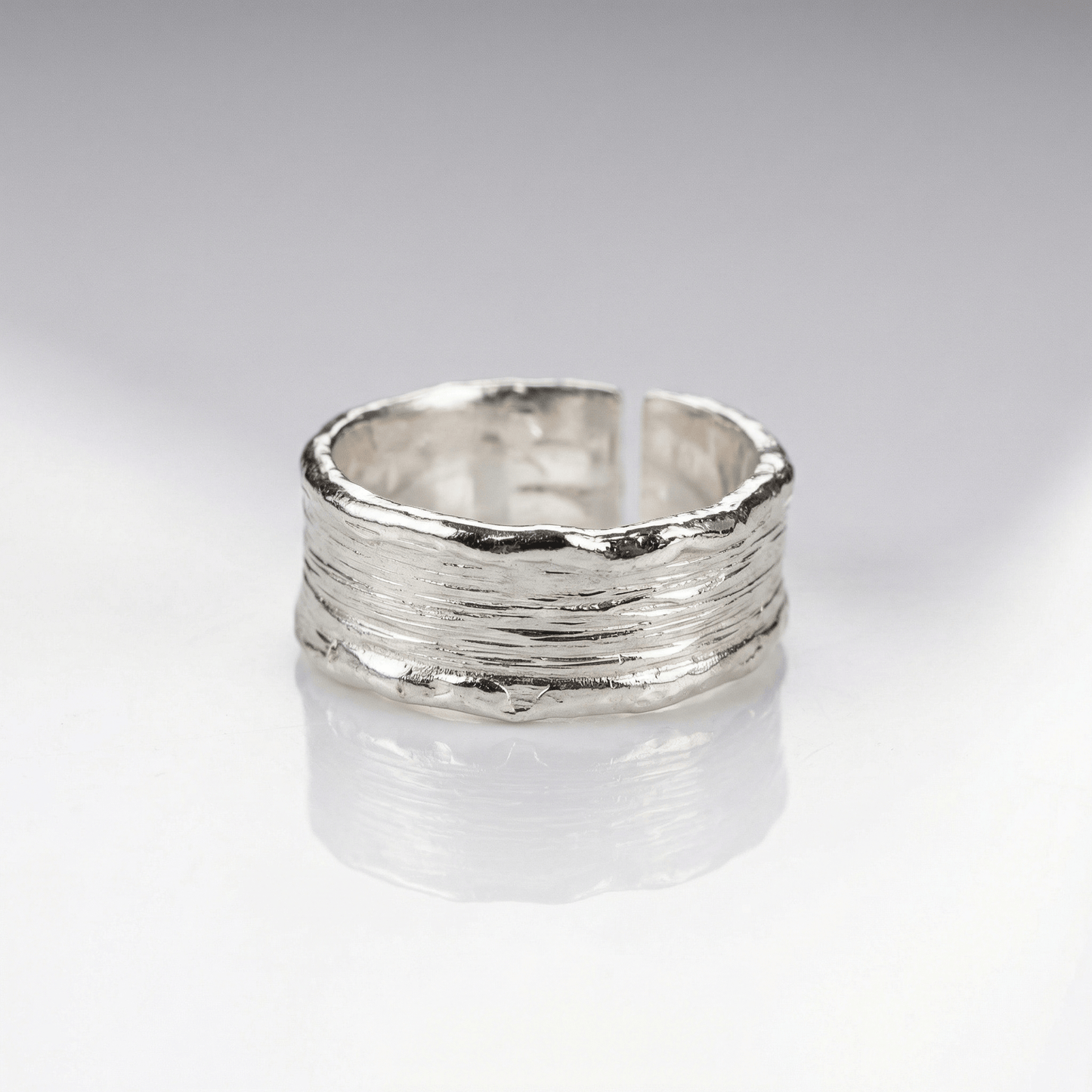 ANILLO BICOLOR DE ORO Y PLATA HECHO A MANO (AJUSTABLE)