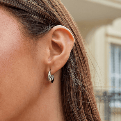 Aretes de aro plateados Valentina